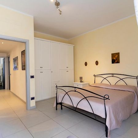 Appartamento Moderno 90 M Osp. Torregalli, Wifi สกันดิชชี ภายนอก รูปภาพ